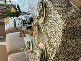 Aria Table Cloth