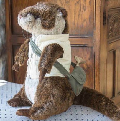 Oscar Otter Doorstop