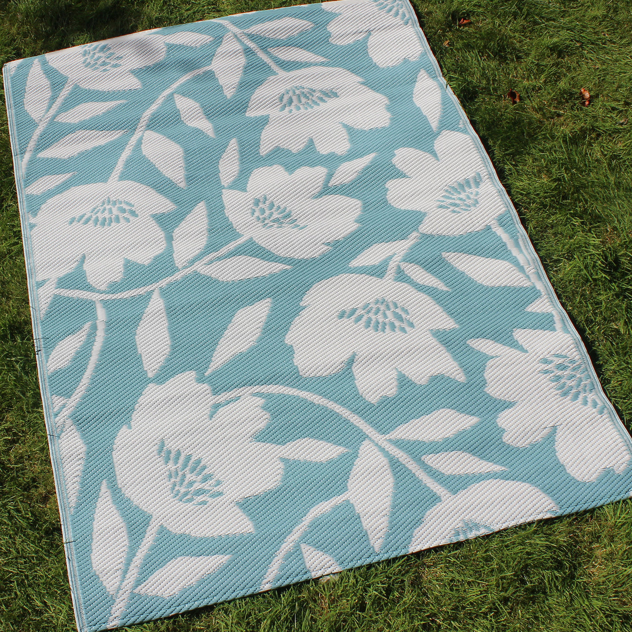 Fusion Luna Duck Egg Outdoor Rug