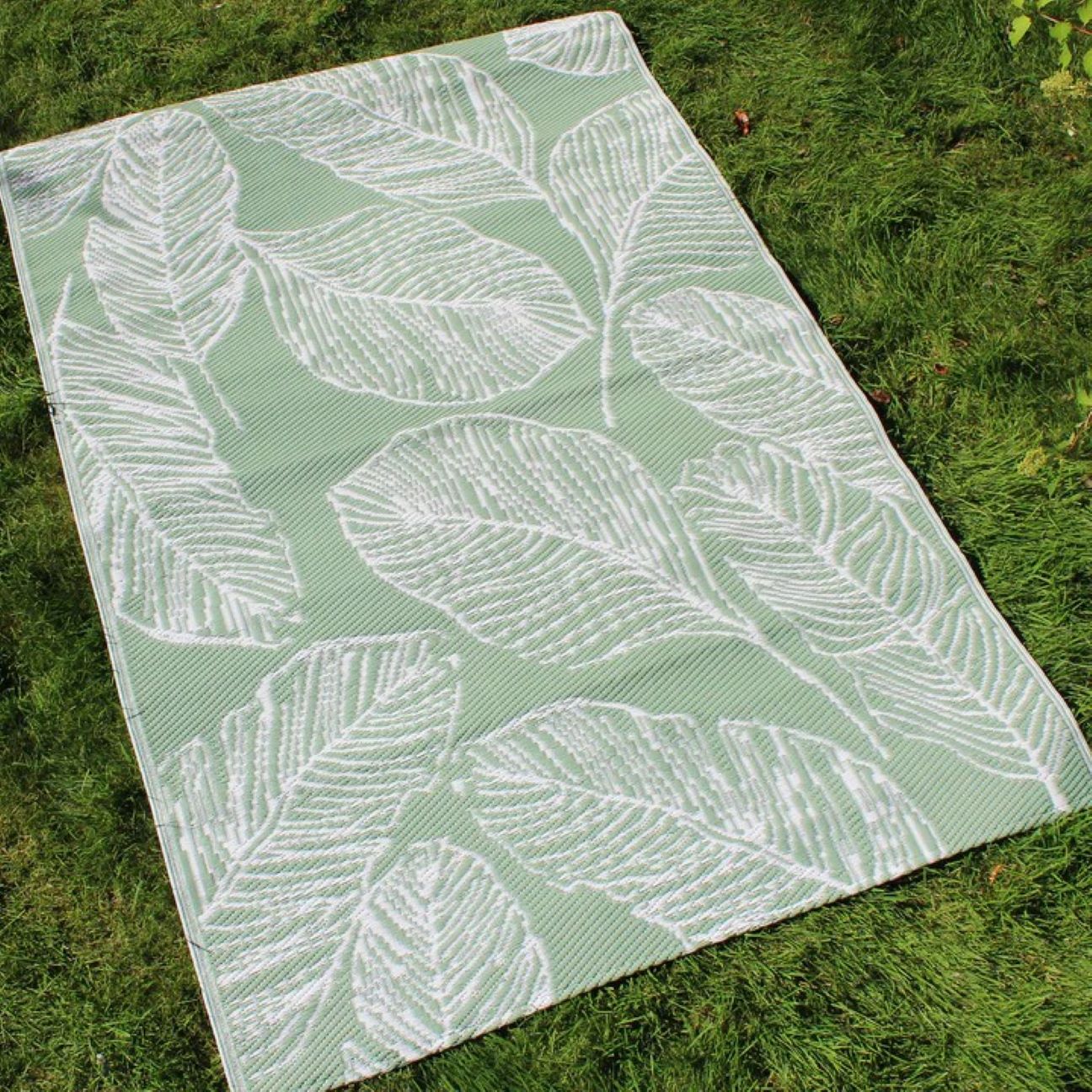 Fusion Matteo Green Outdoor Rug